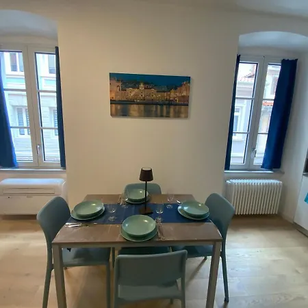Relax A Due Passi Dal Centro! Wifi Gratis Appartement Trieste